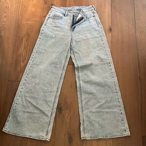 High Raise Wide Leg Jeans